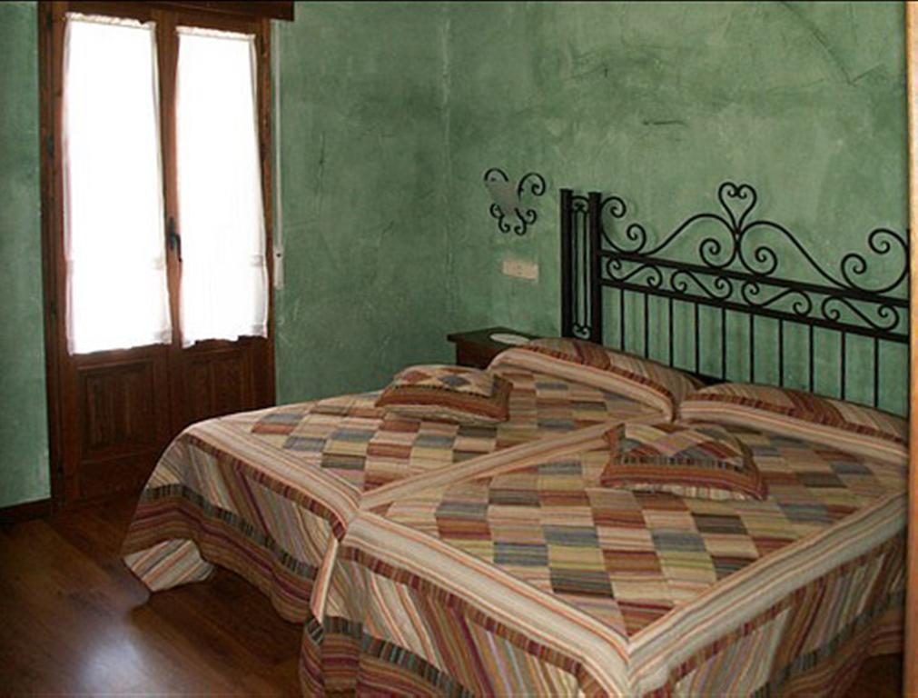 La Casona Del Herrero Navaleno Δωμάτιο φωτογραφία